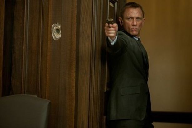 『007 スカイフォール』は12月1日(土)より全国公開