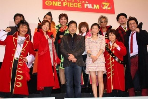 『ONE PIECE FILM Z』の初日舞台挨拶で篠原涼子や香川照之たちが登壇