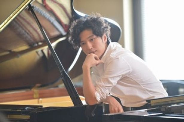 クラシック界の貴公子が俳優デビュー 甘いマスクの若手ピアニスト清塚信也って 最新の映画ニュースならmovie Walker Press