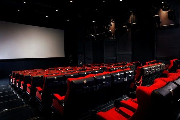 “絶対的な映画体験”と銘打たれた新しい上映システムの稼働率は97％以上！