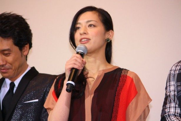 ヒロインの弓子役を演じた尾野真千子