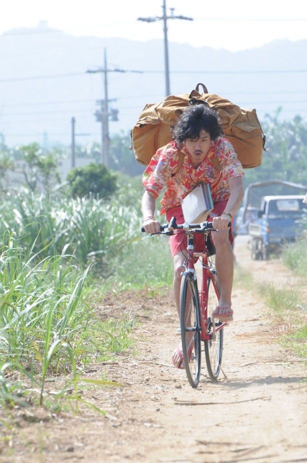 美しい石垣島の大自然と、若者たちの奮闘ぶりに心動かされる