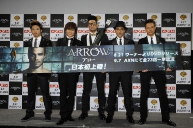 EXILE TRIBEの「BURING UP」が流れる「ARROW / アロー」