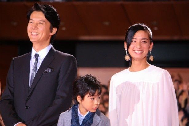 夫婦役を演じた福山雅治と尾野真千子