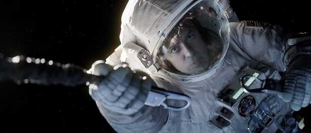 ジョージが演じるのは、ベテラン宇宙飛行士のマット・コワルスキー