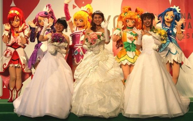 【写真を見る】プリキュア声優、生天目仁美、渕上舞、宮本佳那子のウェディングドレス姿はコチラ！