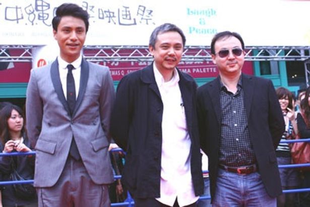 『Paiented Skin』で来沖した3人。左が中国で人気のチェン・クン