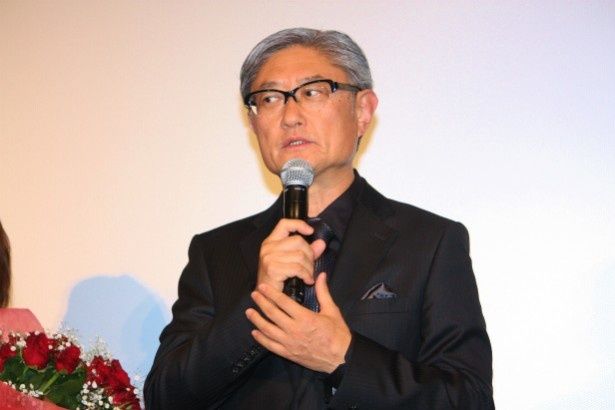 メガホンをとった堤幸彦監督