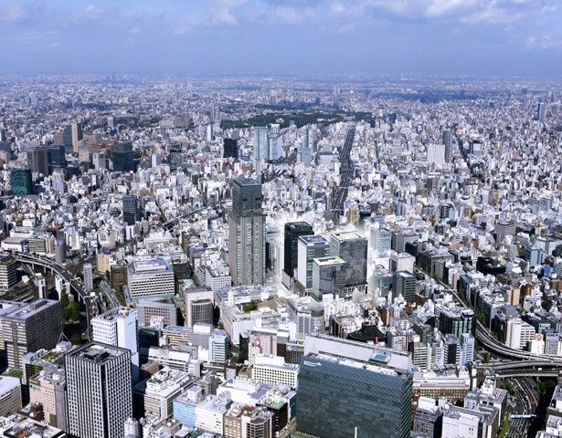 【写真を見る】日本有数のオフィス街に初となるシネコンがオープン！