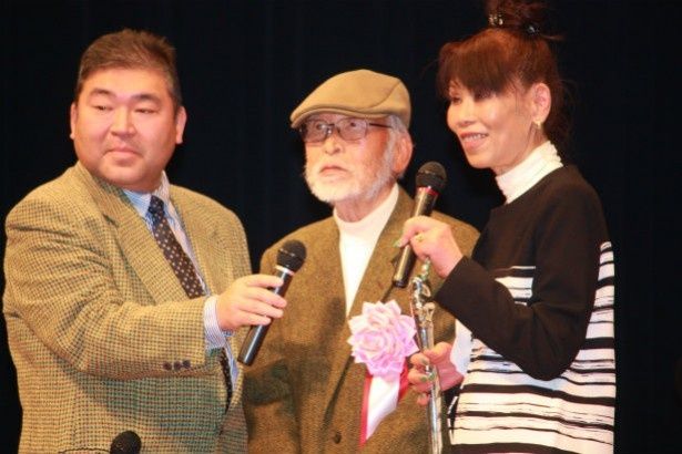 御年86歳！『ペコロスの母に会いに行く』の森崎東監督は、史上最高齢で監督賞を受賞