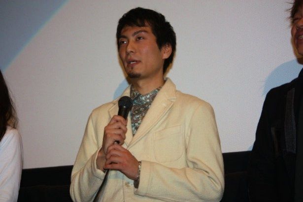 石井監督のワークショップに参加し、本作の共同監督を務めた芳岡篤史