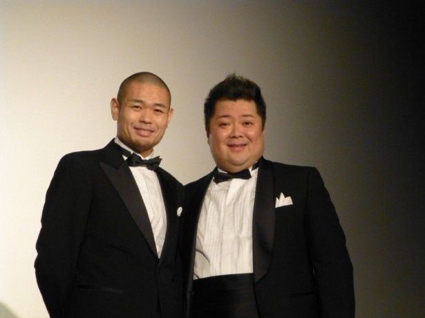 映画『サンブンノイチ』の舞台挨拶に登壇した品川ヒロシ監督(写真左)と小杉竜一(同右)