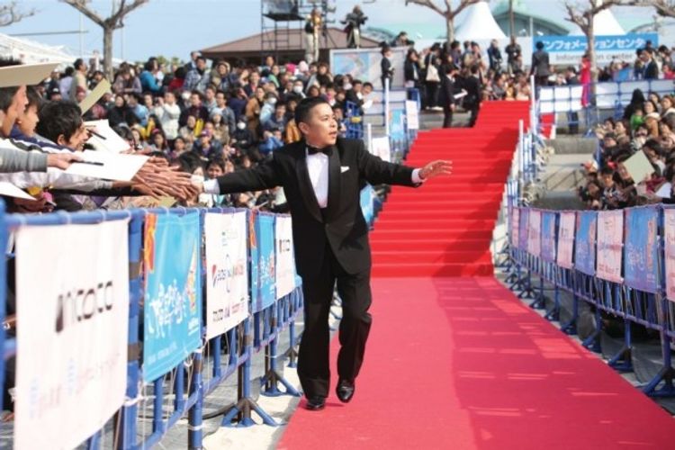 過去最多の豪華ゲスト陣に沸いた「第6回沖縄国際映画祭」レッドカーペットが華々しく開催！