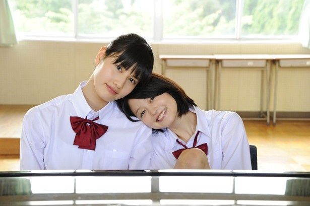 橋本愛と小林涼子が女子談義 ウジウジ男子は 胸ぐらつかんでも振り向かせます 笑 画像7 13 最新の映画ニュースならmovie Walker Press