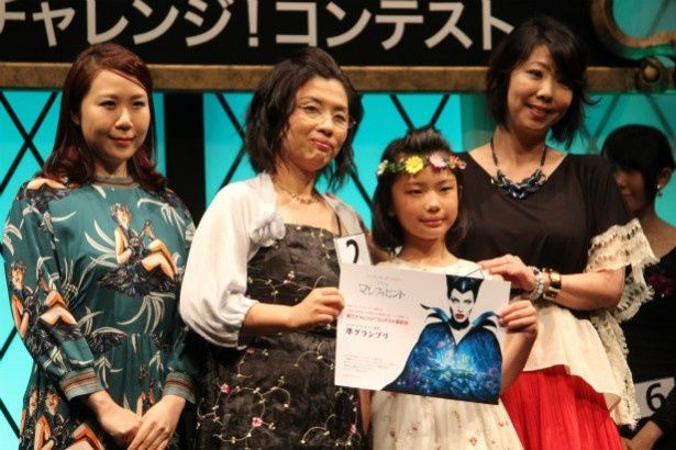 準グランプリは、熊本県出身の山田麗美さん、かりんさん親子