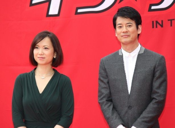 別れた元夫婦役を演じた唐沢寿明と和久井映見