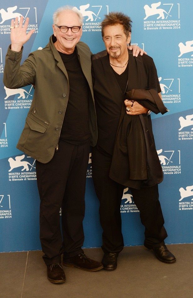ヴェネチア国際映画祭でバリー・レヴィンソン監督と一緒に