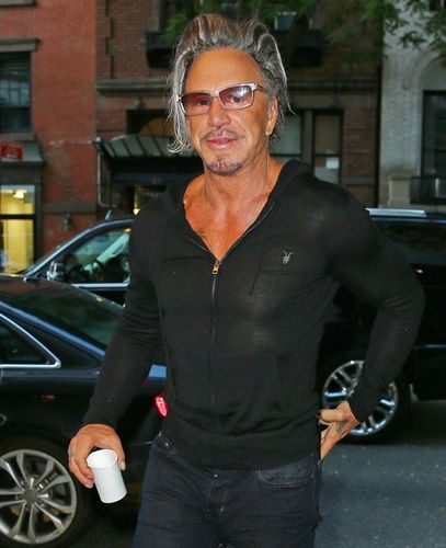 62歳のミッキー ローク 29歳のプロボクサーに勝利 でも八百長だった 最新の映画ニュースならmovie Walker Press