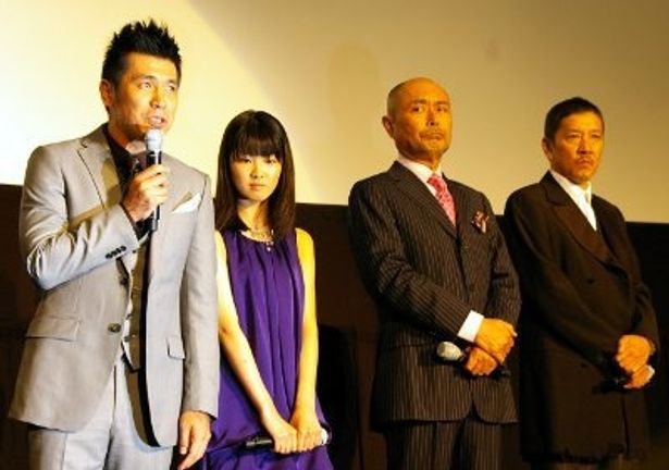 左から・ゴリ（ガレッジセール）、福田麻由子、伊武雅刀、奥田瑛二