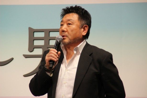 メガホンをとった原田眞人監督