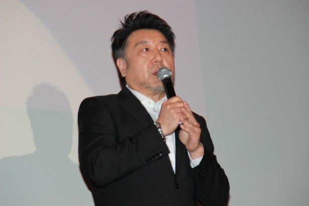 メガホンをとった原田眞人監督