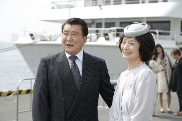 優雅な休日を堪能するロイヤル夫妻役に里見浩太朗＆富司純子