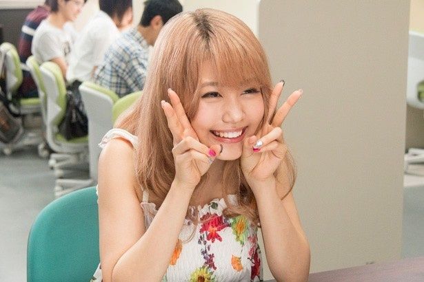 【写真を見る】Sakuと主演の有村架純は22歳で同い年！