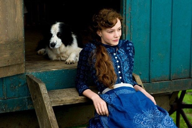 19世紀ヴィクトリア朝時代のイングランド西部の田舎に住む農家の娘を演じたキャリー