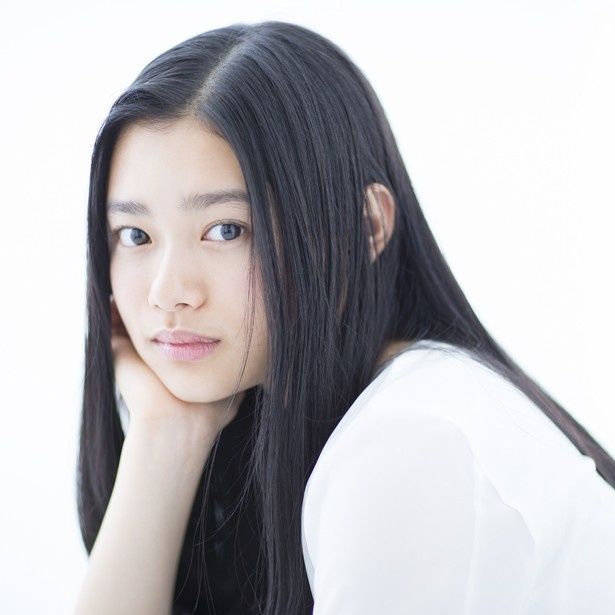 女優・杉咲花(17)が女優を目指した理由、演技に対するこだわりなどを語った