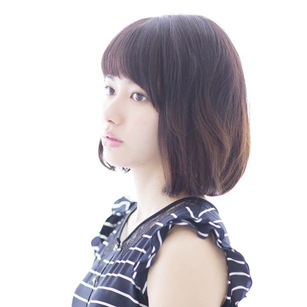 女優・山本舞香(17)が自分の性格、好きな映像作品を語った