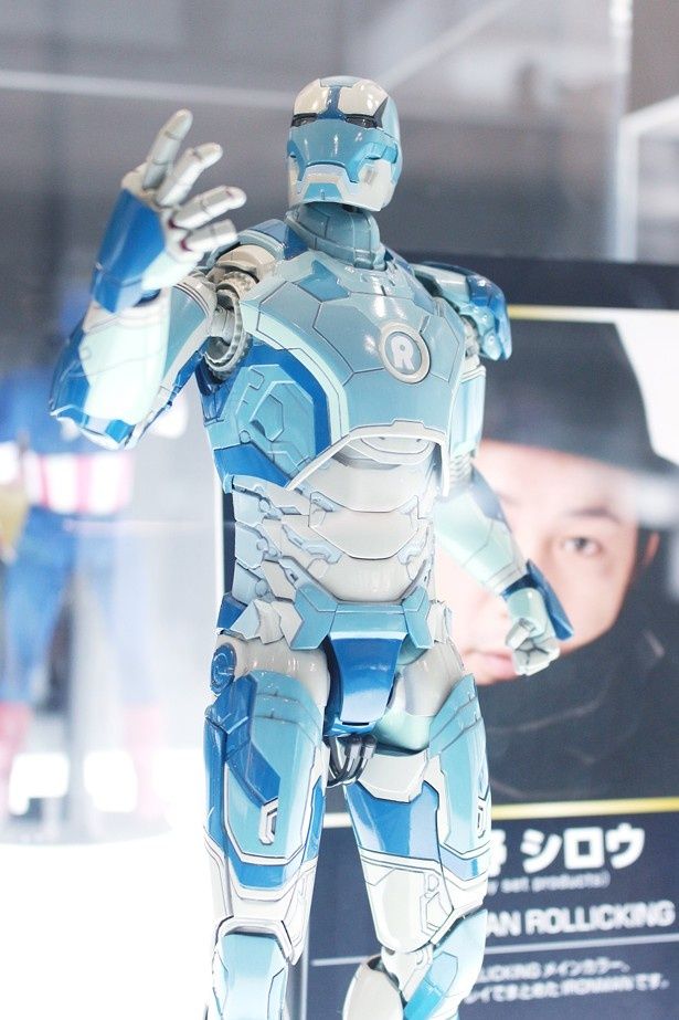 中野シロウ(play set products）の「IRON MAN ROLLICKING」