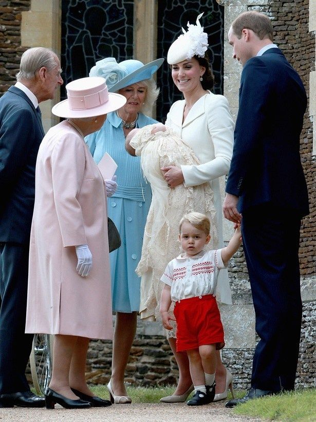 ジョージ王子、シャーロット王女の関連グッズは王室の重要な収入源