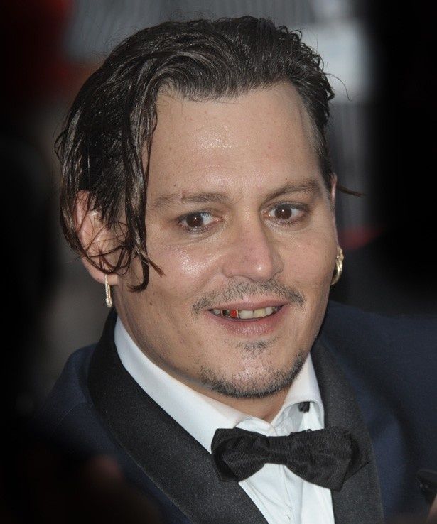 ジョニデの衝撃的な笑顔にファンが悲鳴 最新の映画ニュースならmovie Walker Press