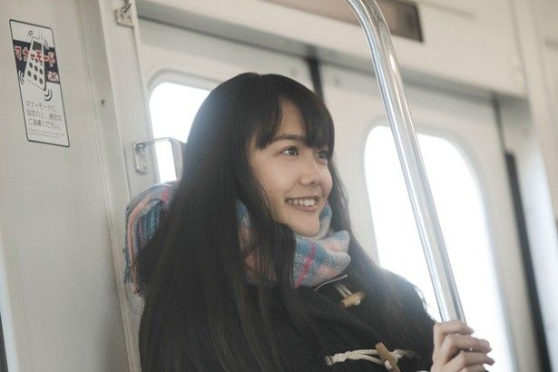 松井愛莉は、『通学シリーズ 通学電車』でヒロインのユウナ役に