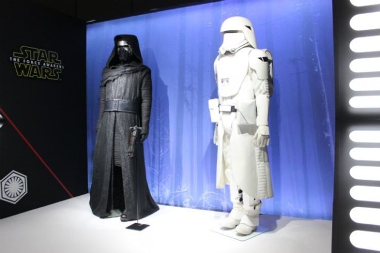 「スター・ウォーズD23特別展」でレアな衣裳が日本初公開
