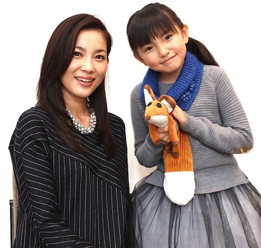 瀬戸朝香が明かす子育てのモットー「子どもを守れるのは親」