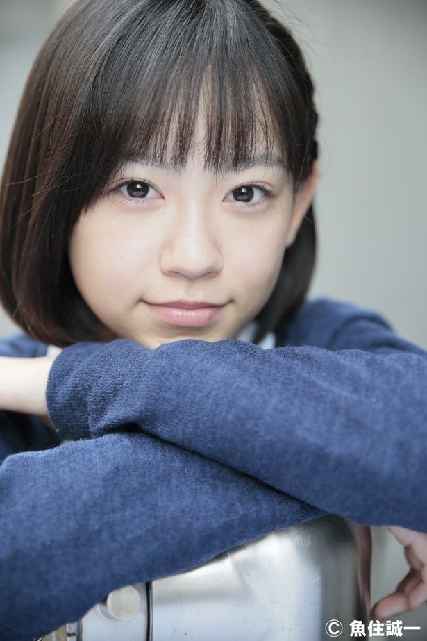【写真を見る】柴田杏花はオムニバス映画『4/猫 ―ねこぶんのよん―』の一編で、主人公の中学生を好演