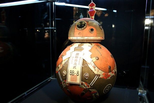 造型作家/CG作家の岸啓介が手がけた和紙BB-8