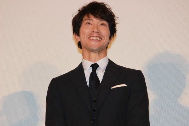 作家・平岡芳明役の佐々木蔵之介