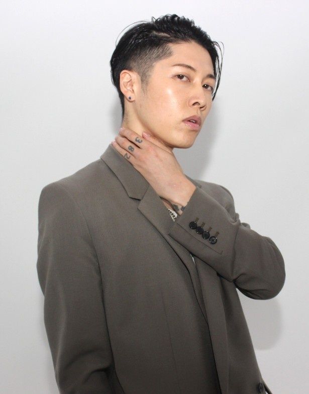 アンジェリーナ・ジョリーをリスペクトしたというMIYAVI