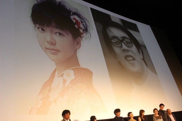 【写真を見る】衝撃！20歳の頃のイケメン志賀廣太郎と20歳の多部未華子