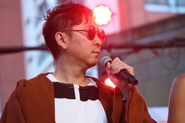 イベントに登場したTaku Takahashi(m-flo)