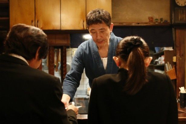 “深夜食堂”のメニューは酒と豚汁定食だけだが、頼めばマスターが大抵の物なら作ってくれる