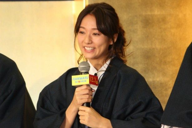 甕棺墓光(かめかんぼひかる)役の木村文乃