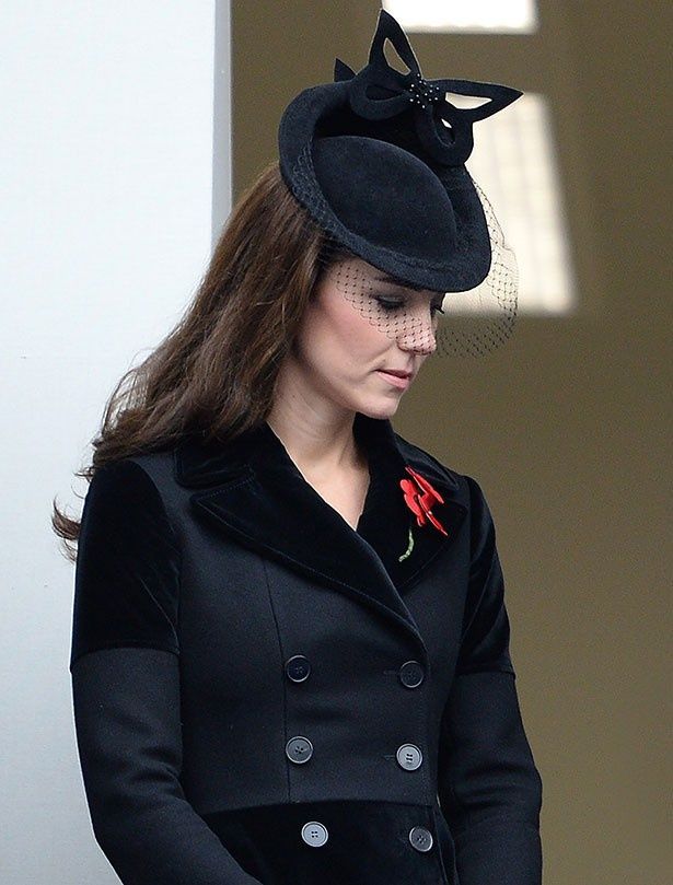昨年の戦没者追悼式典でも同じコートを着ていたキャサリン妃