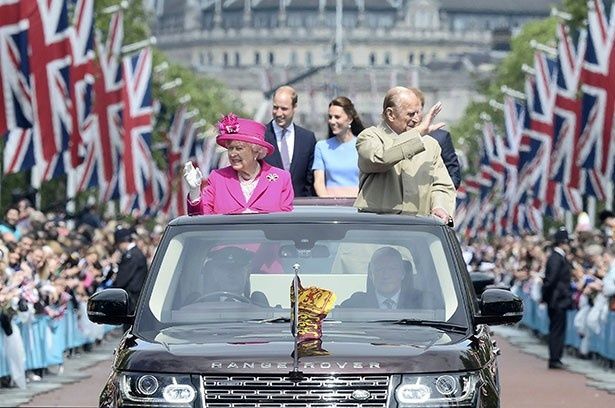 【写真を見る】英国王室の警備が強固すぎて起きたハプニング？
