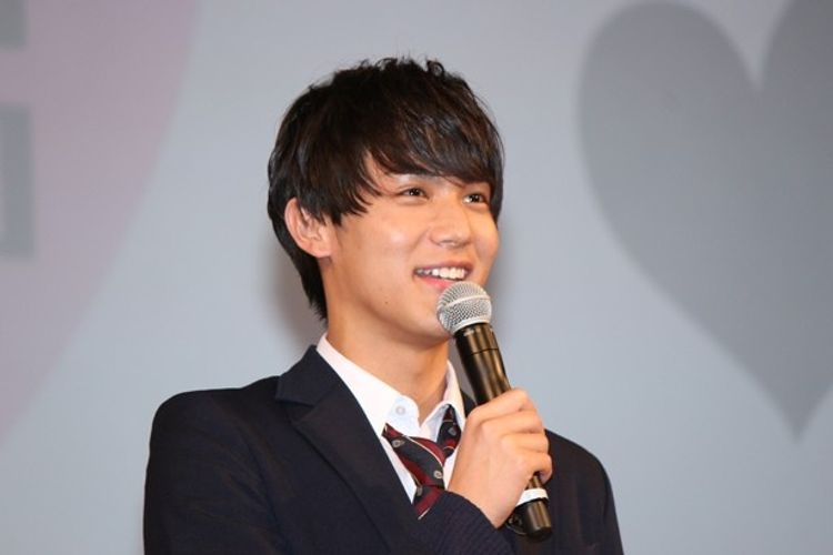 「チューしていいっすか？」中川大志、イベントで男同士のキス披露!?
